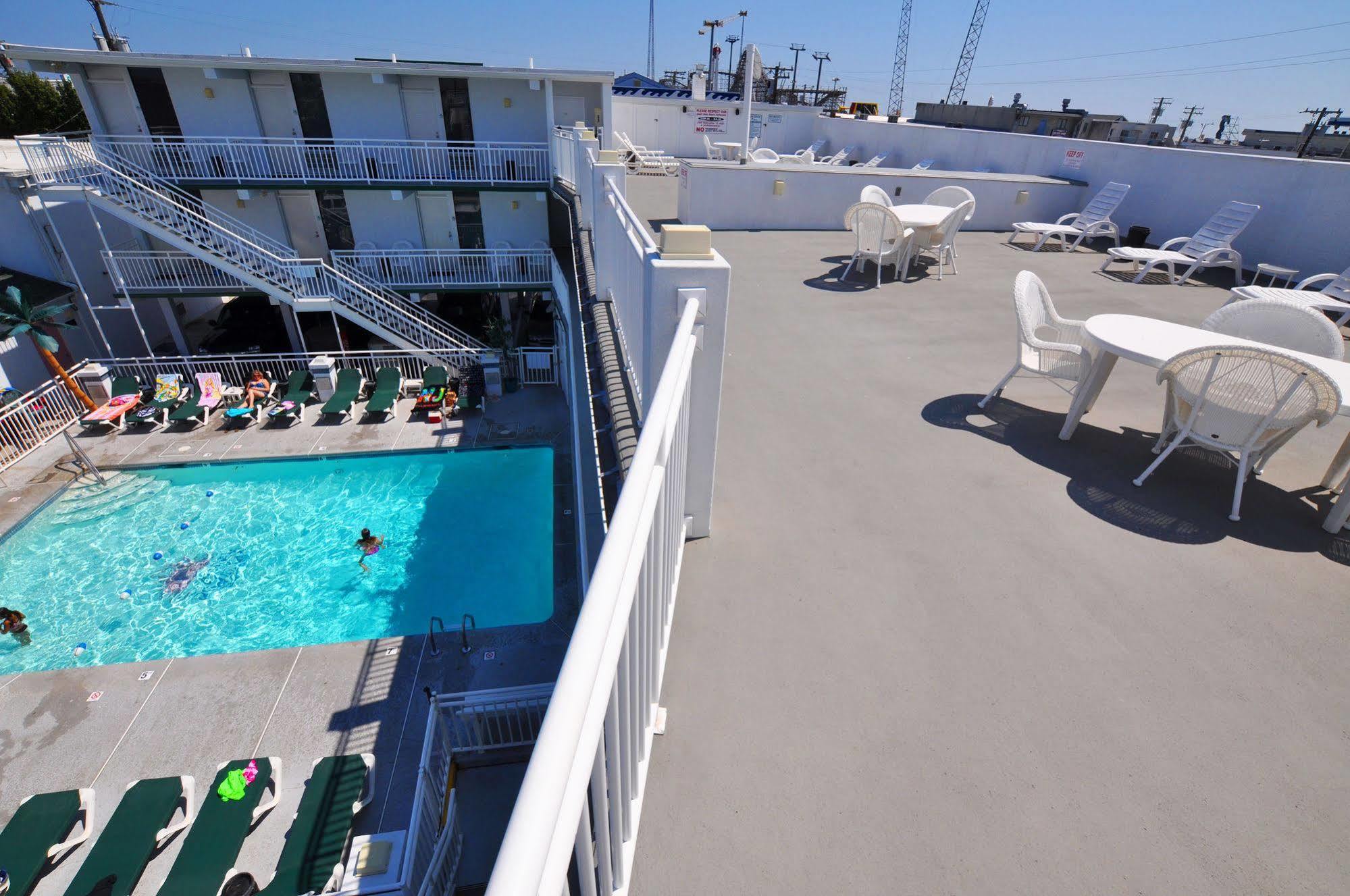 וויילדווד Riviera Resort & Suites מראה חיצוני תמונה